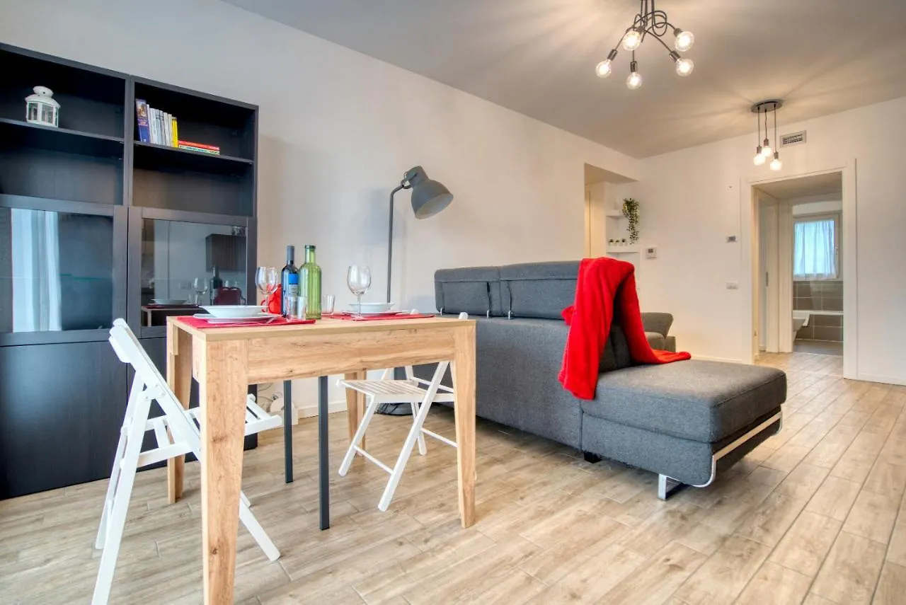 Apartment Caseospitali - Casa Francesca, Modernissimo Trilocale Per 6 Pioltello Italy
