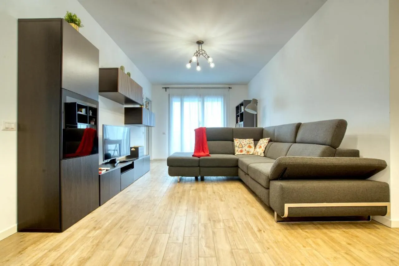 Caseospitali - Casa Francesca, Modernissimo Trilocale Per 6 Pioltello 0*,