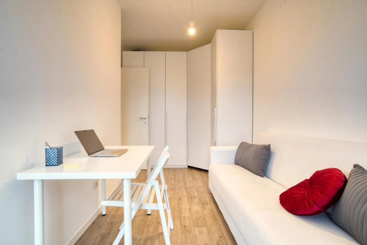 Apartment Caseospitali - Casa Francesca, Modernissimo Trilocale Per 6 Pioltello Italy